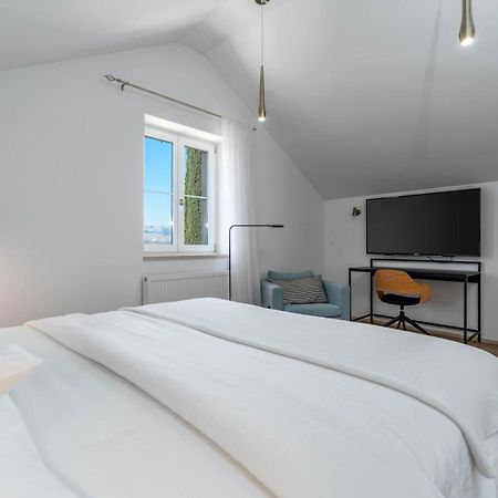 New Villa Ani! Traditional And Luxurious 4-Bedroom Villa With Heated Pool And Sea Views 波斯蒂勒 外观 照片